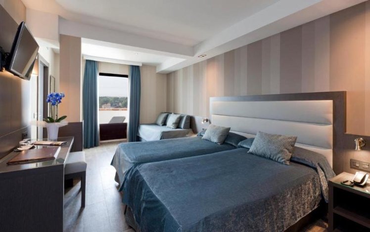DOUBLE WITH TERRACE Room