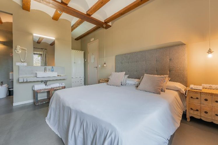 DOUBLE SUPERIOR Room