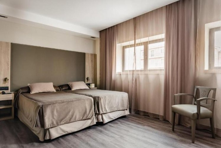 TWIN STANDARD Room
